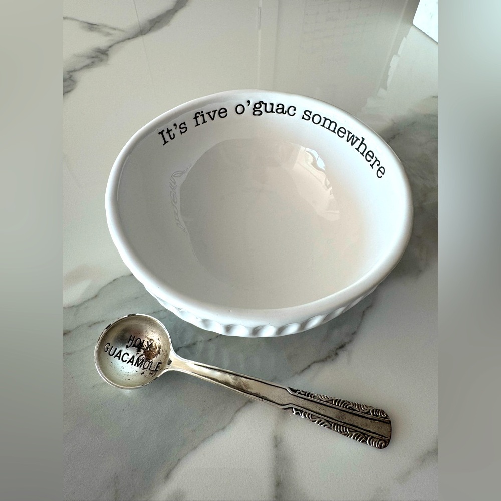 Mud Pie “It’s Five O’Guac Somewhere” Serving Bowl + Spoon